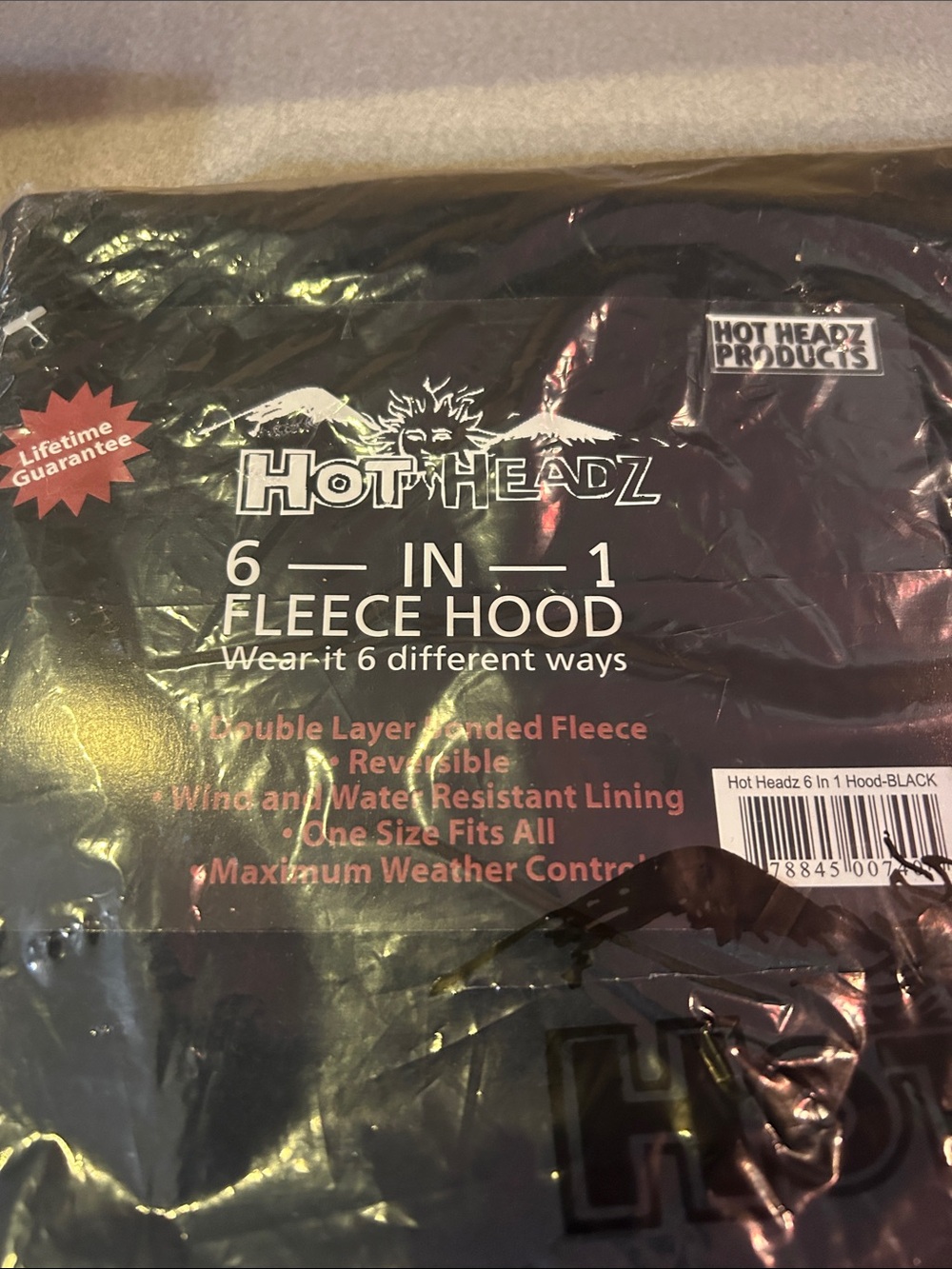 NWT Hot Headz 6-in-1 Hood in Black